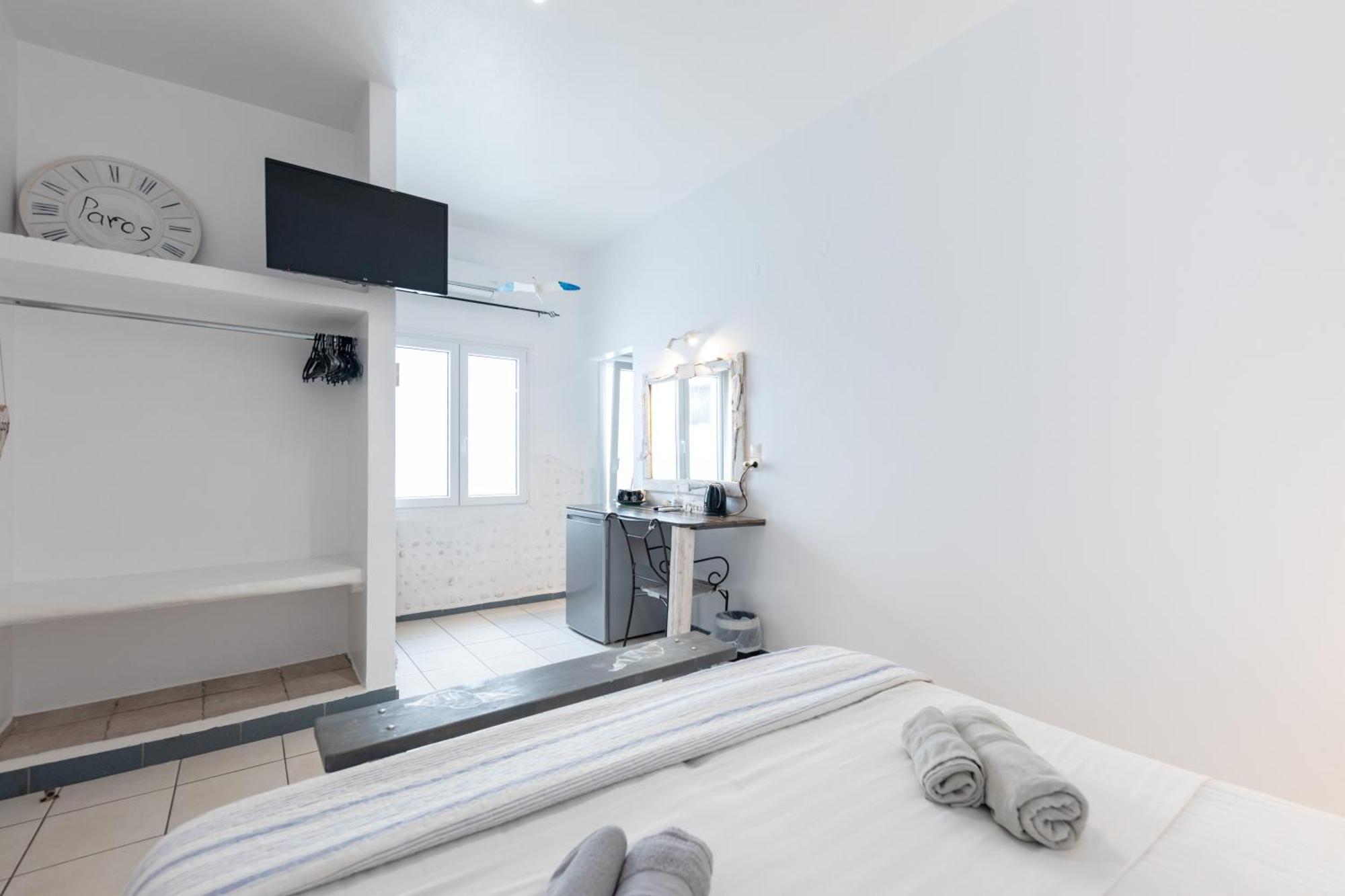 Madaky Hotel Náoussa Extérieur photo
