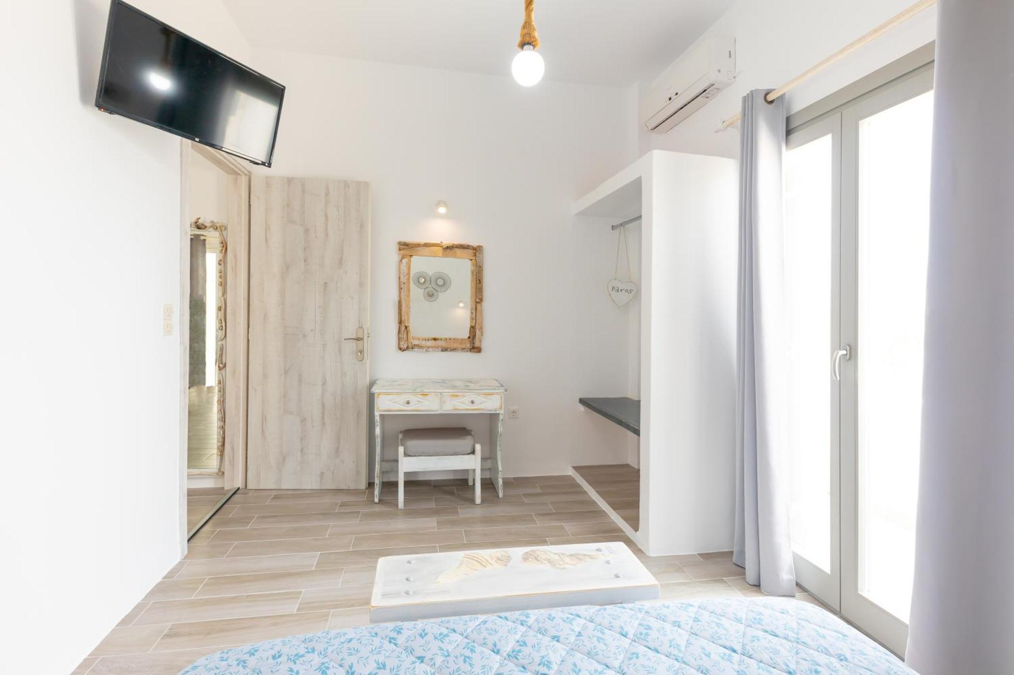 Madaky Hotel Náoussa Extérieur photo