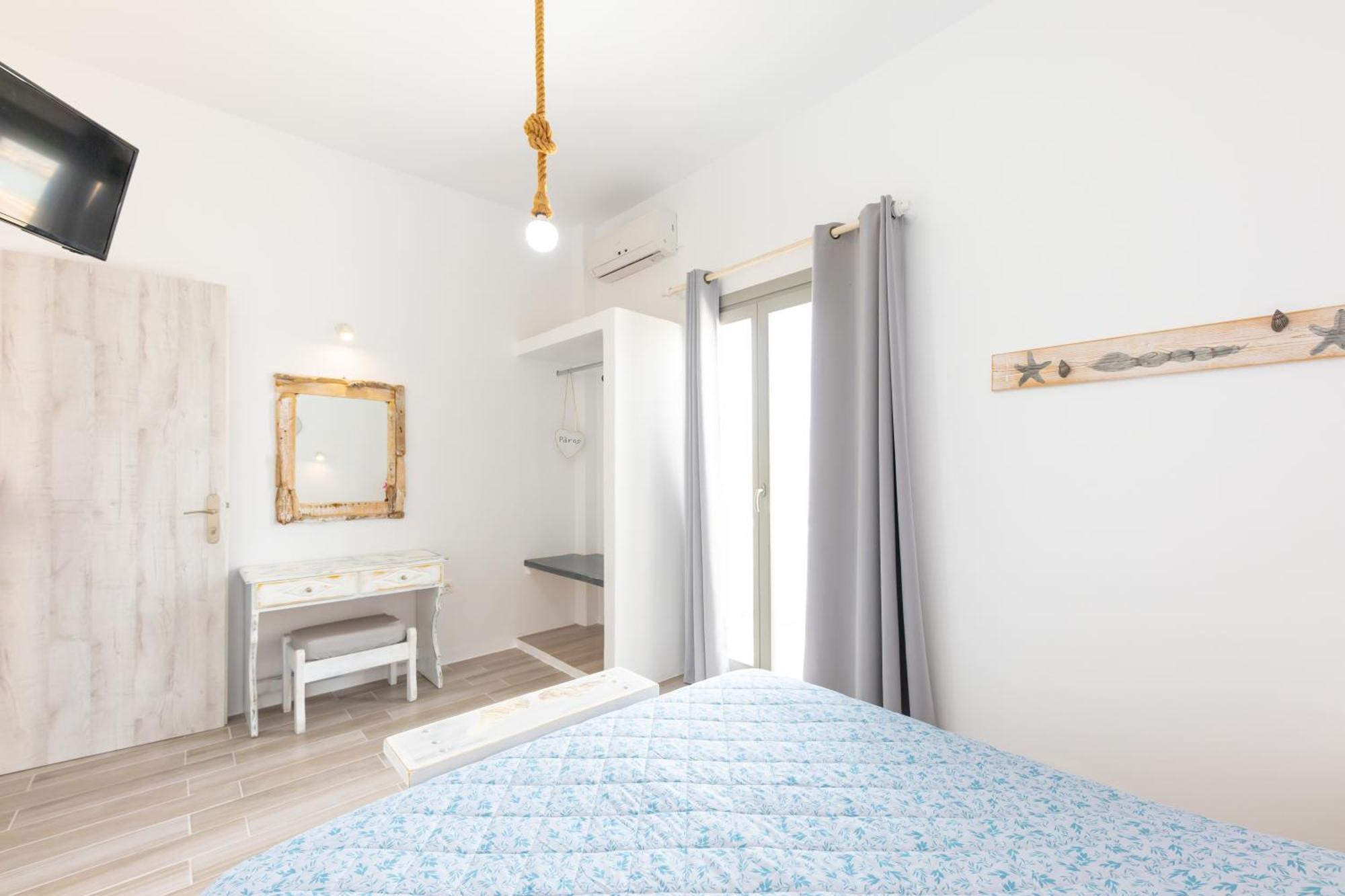 Madaky Hotel Náoussa Extérieur photo
