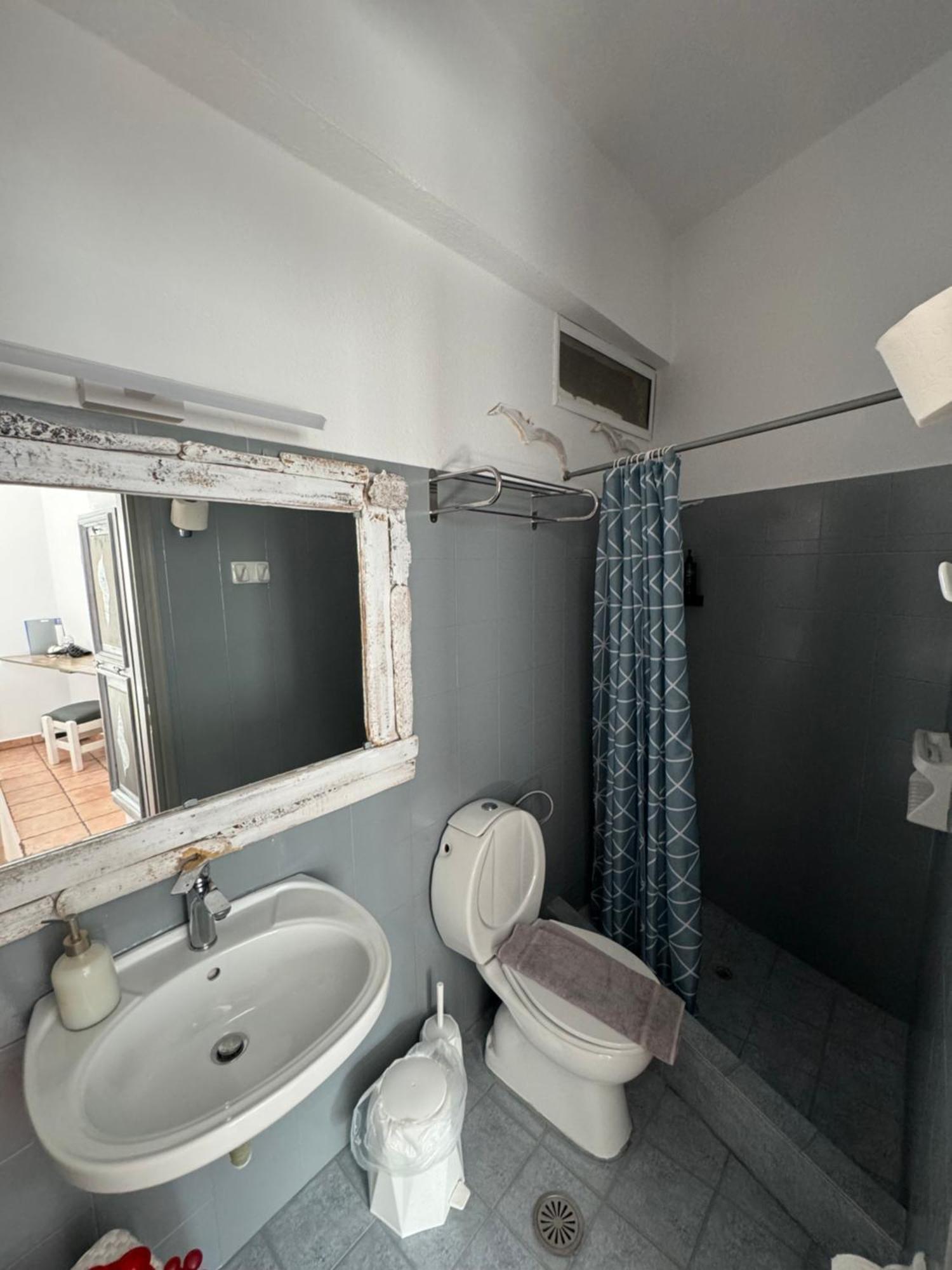 Madaky Hotel Náoussa Extérieur photo