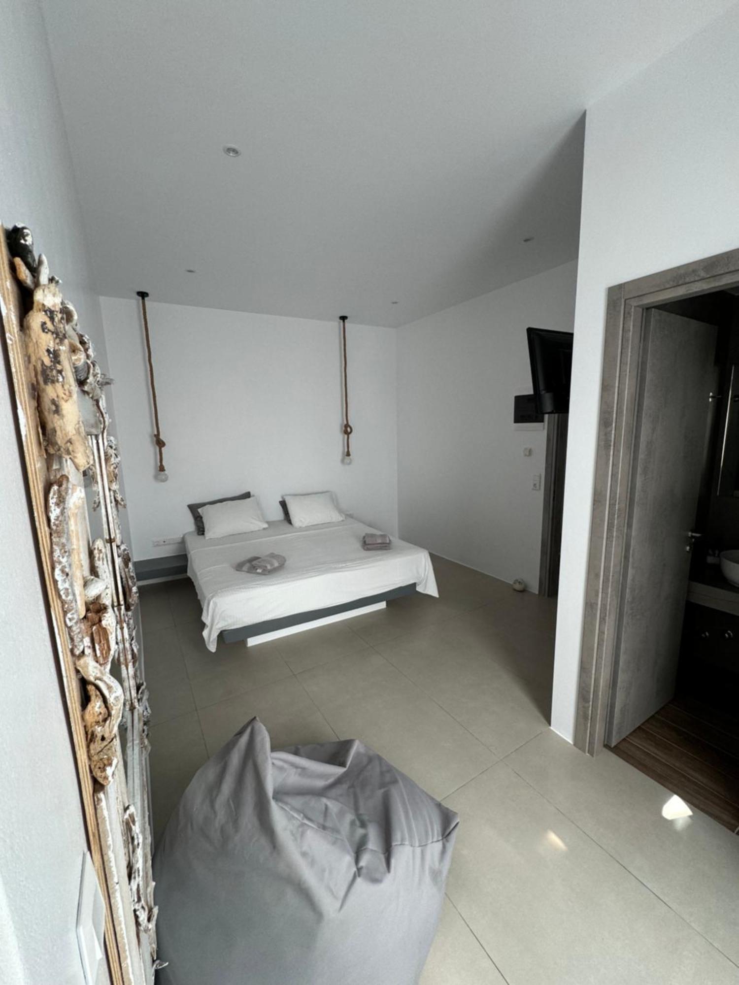 Madaky Hotel Náoussa Extérieur photo