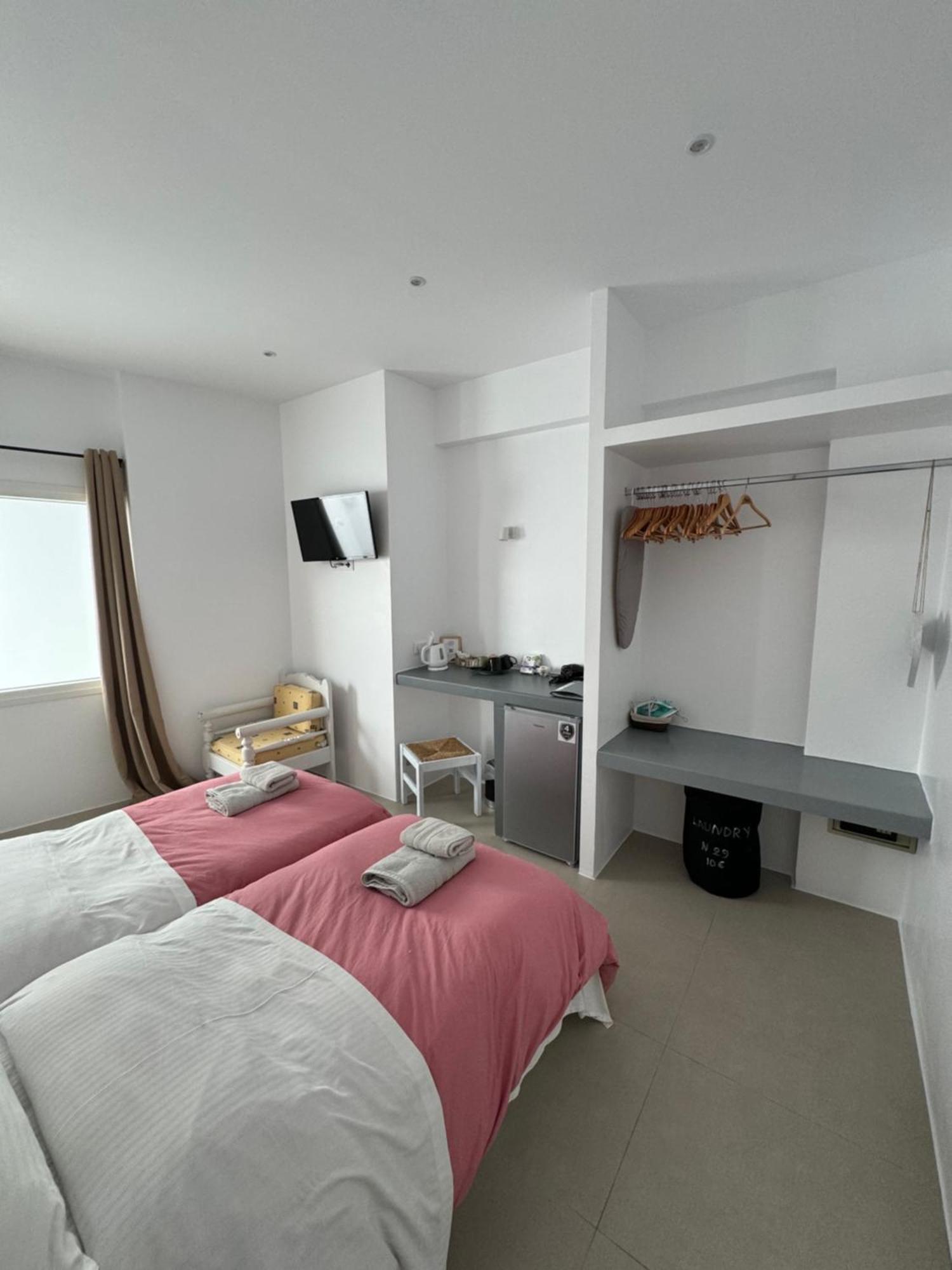 Madaky Hotel Náoussa Extérieur photo