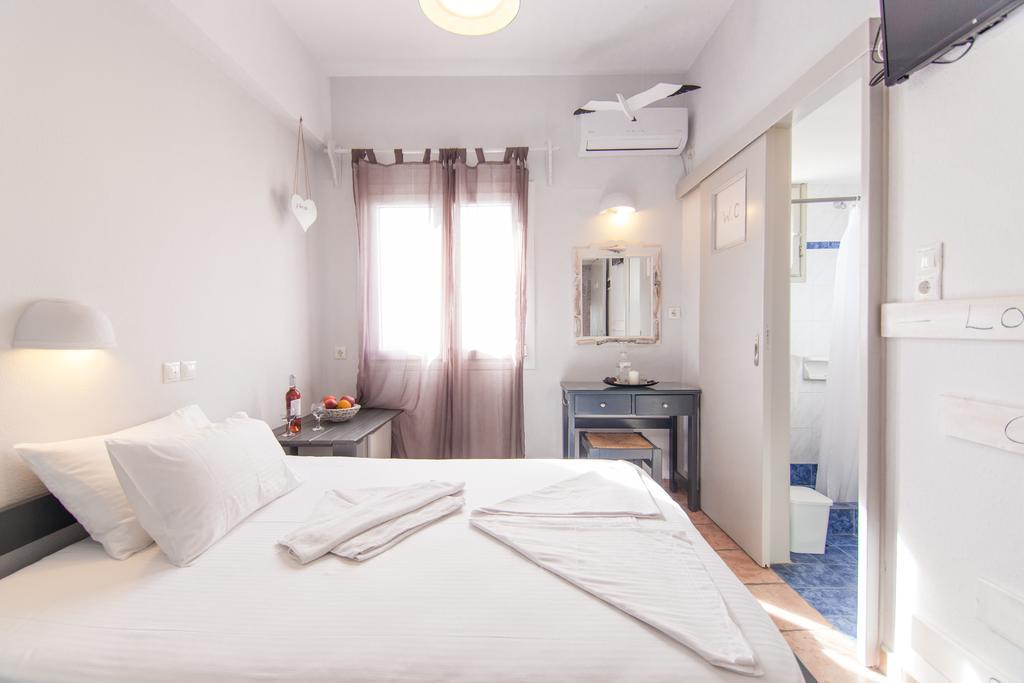 Madaky Hotel Náoussa Extérieur photo